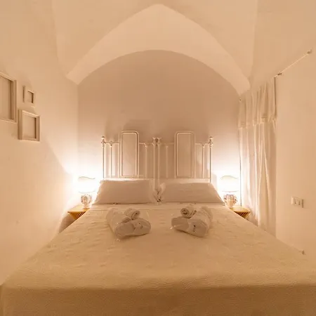 Centro Storico Bed & Breakfast 3*