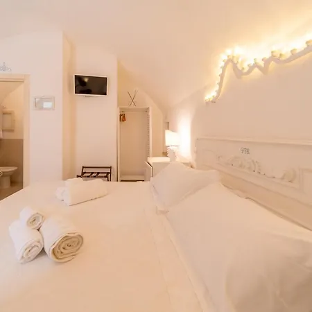 Centro Storico Bed & Breakfast 3*