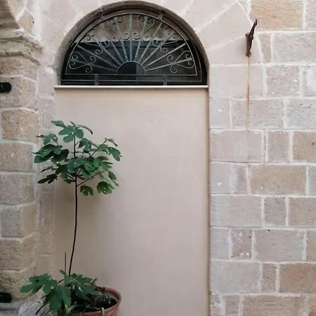 Centro Storico Bed & Breakfast 3*